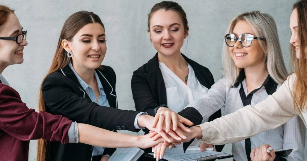 Egy fodrász szalon partnerei közötti együttműködési lehetőségek